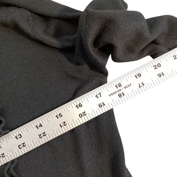 Merona Black Layered Ruffle Collar Cardigan Sweater, Size Small Feminine - Picture 4 of 10